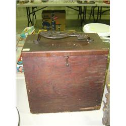 WOODEN SHOE SHINE BOX