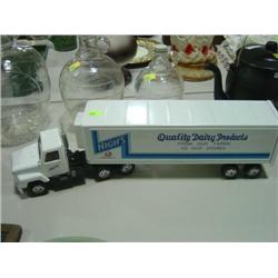 HIGHS DAIRY STORE TOY TRACTOR TRAILER