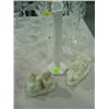 Image 1 : LOT OF 3: WHITE BUD VASE AND 2-SNOW BABY STYLE FIGURINES