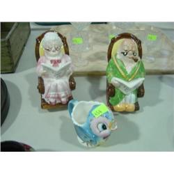 LOT OF 3 LEFTON: BIRD CREAMER; GRANDMA & GRANDPA ROCKING CHAIR BANKS
