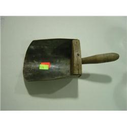OLD FEED OR FLOUR SCOOP