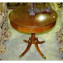ROUND LAMP TABLE