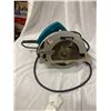 Image 1 : Makita skill saw
