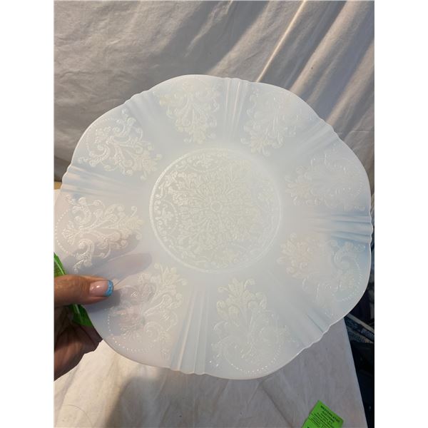 AMERICAN SWEETHEART Monax Opalescent MacBeth?