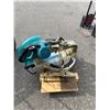 Image 2 : Makita sliding compound miter saw