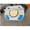 Image 3 : Delta bench random orbital sander