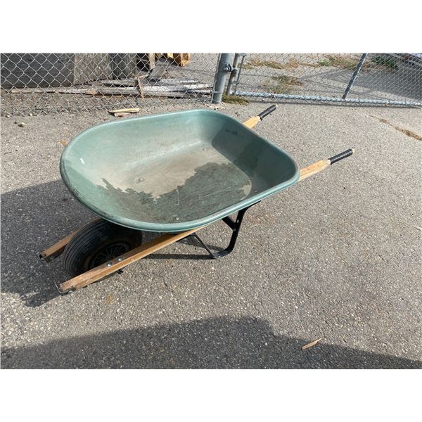 Wheel barrel