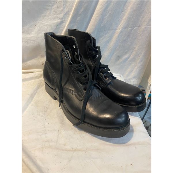 Size 8.5 boots