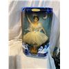Image 1 : The Swan Queen Barbie