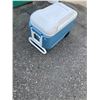 Image 2 : Igloo cooler