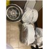 Image 2 : 5 low rider tires 215/45ZR17 91W with locking bolts