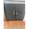 Image 1 : Cabinet 31" wide 20" deep 33" tall with keys