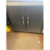 Image 1 : Cabinet 31" wide 20" deep 33" tall with keys