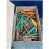 Image 1 : Box of Lincoln logs
