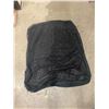 Image 2 : Assorted mesh zippered bags