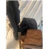 Image 1 : 3 pairs size 7 boots