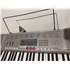 Image 2 : Casio keyboard stand and bench no power cord