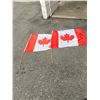Image 1 : Canada flags