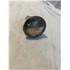 Image 2 : Sterling decanter stopper