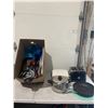 Image 1 : Assorted kitchen items and small appliances