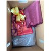 Image 1 : Linens and miscellaneous