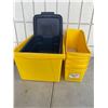 Image 1 : Bins