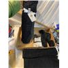 Image 1 : Slippers and miscellaneous