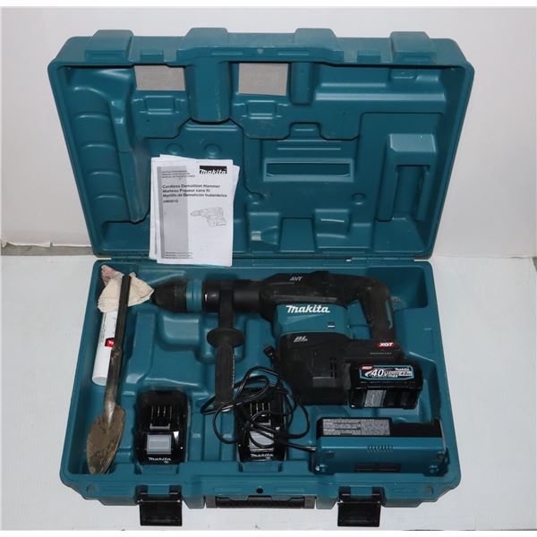 MAKITA 40V CORDLESS DEMOLITION HAMMER WITH