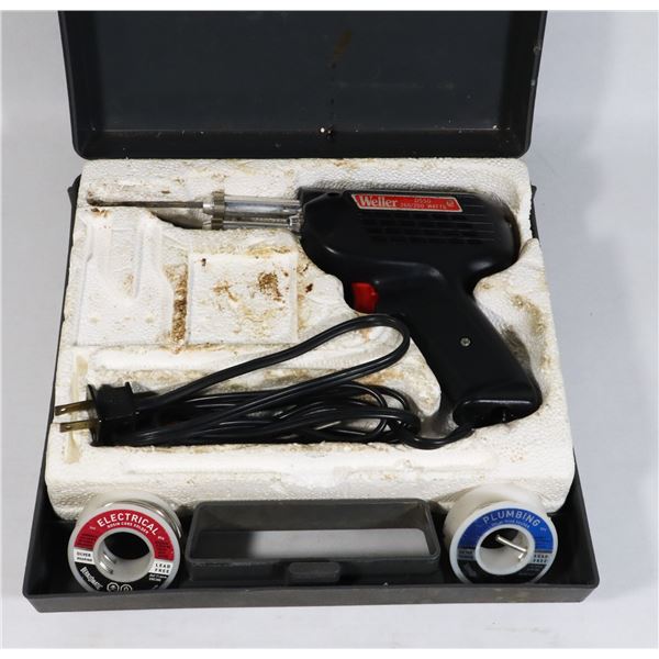 WELLER SOLDERING GUN IN CASE WITH SOME SOLDER