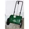 Image 1 : SCOTTS TURF BUILDER ACCUGREEN 19" PATH FERTILIZER