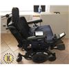 Image 2 : QUICKIE EXPERIENCE 2 POWER WHEEL CHAIR WITH