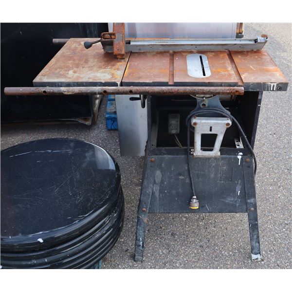 TABLE SAW (NO MOTOR) STORED OUTSIDE