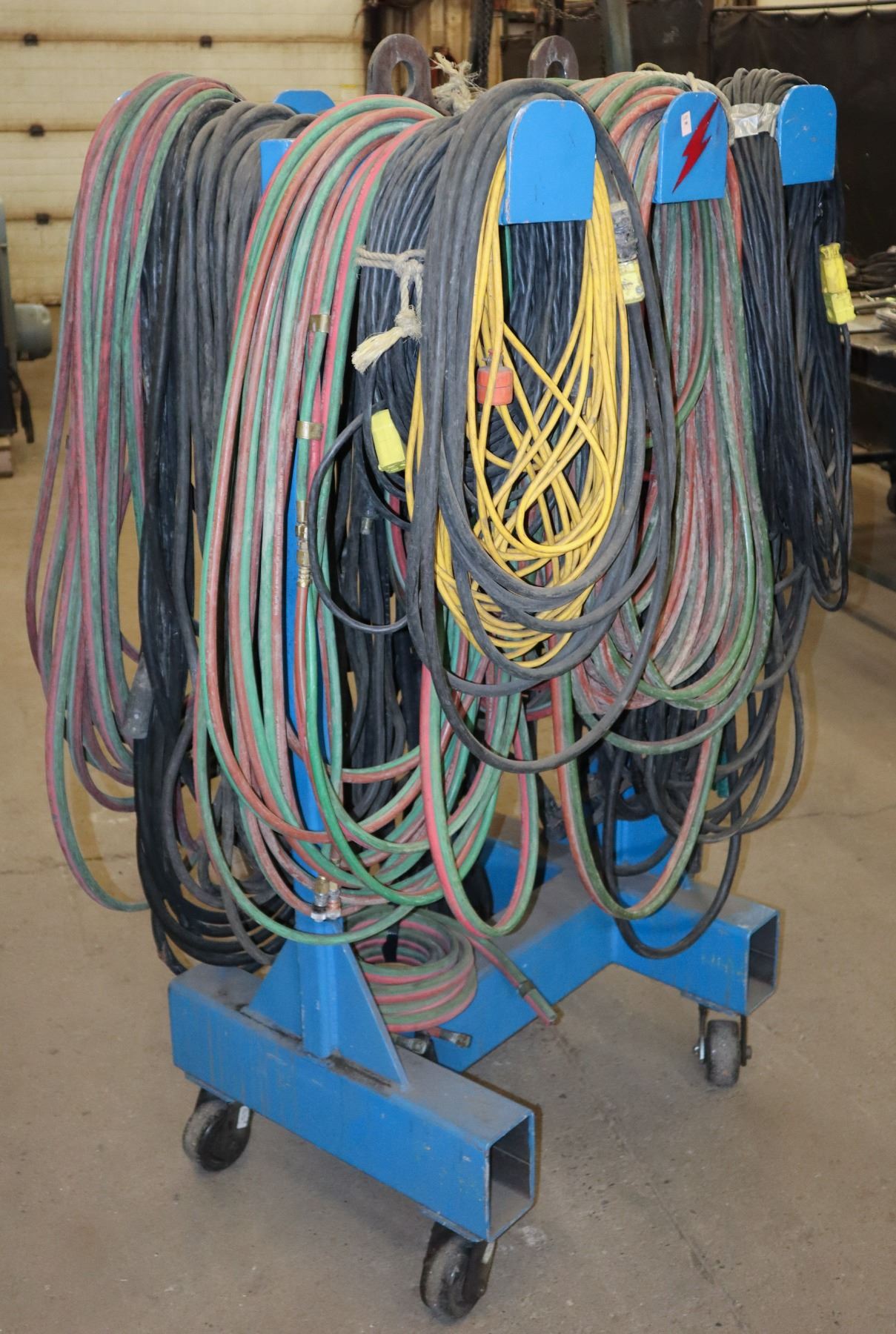 Blue Wire Rack BLUE METAL MOBILE CABLE RACK WITH WELDING CABLE,
