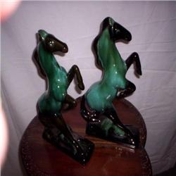 Horse figurine x2