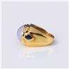 Image 3 : 18K Yellow Gold Jadeite & Sapphire Ring