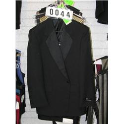 VASARI BLACK COLOR COAT AND PANT (42REG 35W)