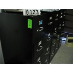 4 DRAW METAL FILE CABNITS