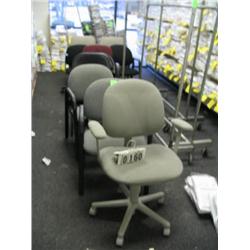 7 OFFICE CHAIRS AND 2 FOLDING CHAIRS