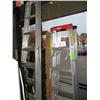 Image 1 : 8FT LADDERS