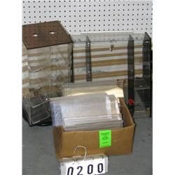 LOT OF DISPLAYS UNITS