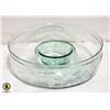 Image 1 : CHIP AND DIP / FRUIT AND DIP GREEN TINT BOWL