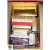 Image 1 : GREETING CARDS BOX LOT ASSORTED