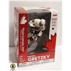 Image 1 : 12" GRETZKY 87 CANADA CUP WHITE