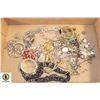 Image 1 : FLAT FULL OF ESTATE JEWELRY-ESTATE