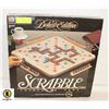 Image 1 : VINTAGE 1989 SCRABBLE BOARD WITH TURN TABLE BASE