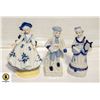 Image 1 : 3 BLUE & WHITE COLLECTABLES (ONE WINDUP)