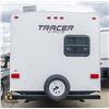 Image 4 : 2010 TRACER ULTRALIGHT TRAVEL TRAILER BY PRIMETIME