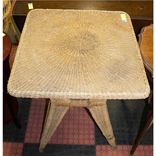 WICKER CONVERSATION TABLE