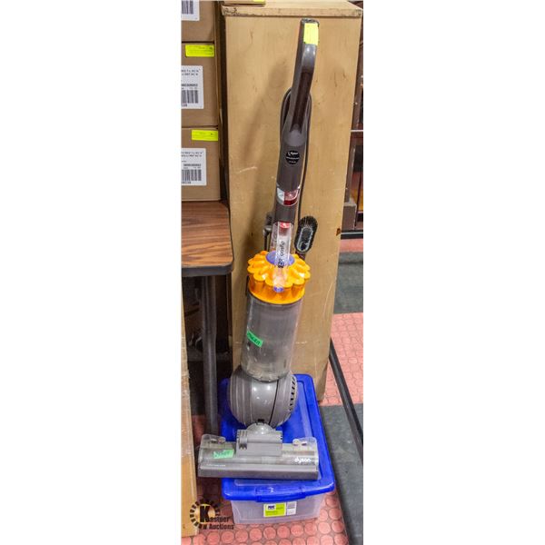 DYSON DC 42 VACUUM