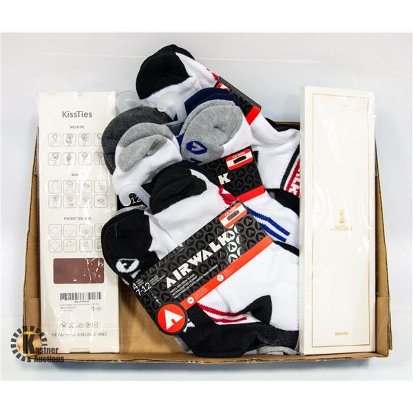 NEW (12) PAIR MENS AIRWALK